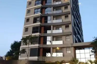 Apto de 3 quartos sendo uma suite, os outros dois quartos demi-suite