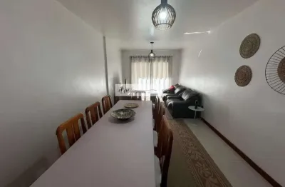 Apartamento à venda em balneário camboriú, centro, com 3 quartos, 136m² a poucos metros do mar