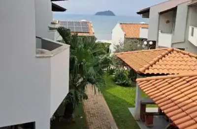 Casa para venda em balneário piçarras, itacolomi, 3 dormitórios, 1 suíte, 3 banheiros, 1 vaga