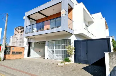 Casa Comercial para Venda em Balneário Piçarras, ITACOLOMI, 3 dormitórios, 1 suíte, 3 banheiros