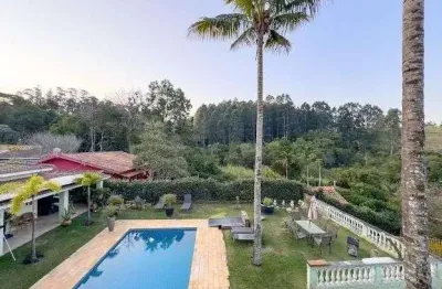 Chácara / sítio com 5 quartos à venda no Chácaras Alpina, Valinhos 