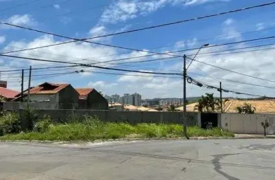 Terreno à venda no Parque São Quirino, Campinas 