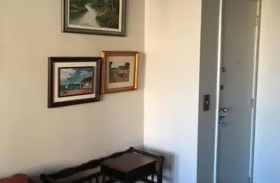 Apartamento com 1 dormitório no condomínio edifício rainha izabel
