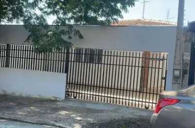 Casa com 3 dormitórios e 1 suíte no jardim chapadão