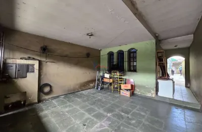 Sobrado residencial e comercial  na avenida doutor assis ribeiro
