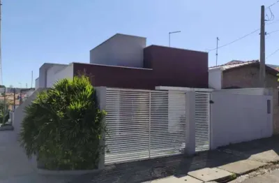 Casa com 3 quartos, 184m², à venda em sorocaba, cajuru do sul