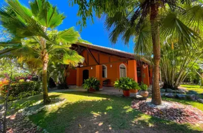 Casa em Condomínio para Venda em Lauro de Freitas, Estrada do Coco, 3 dormitórios, 1 suíte, 3 banheiros, 5 vagas