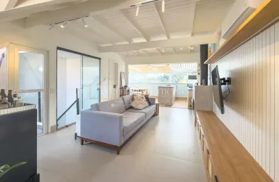 Casa de condomínio de 3 quartos, 230m² no bairro pedra redonda, em porto alegre