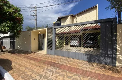 Sobrado para Venda em Campo Grande, vila planalto, 3 dormitórios, 3 suítes, 5 banheiros, 4 vagas