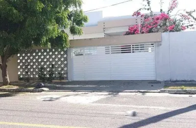 Casa com 3 quartos à venda na Rua Evaldo Campos Júnior, Aruana, Aracaju