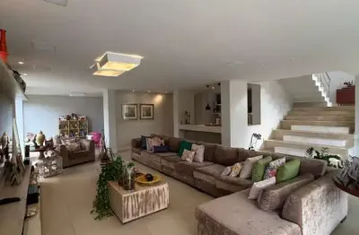 Casa em condomínio fechado com 5 quartos à venda na Rua das Bromélias, Alphaville I, Salvador