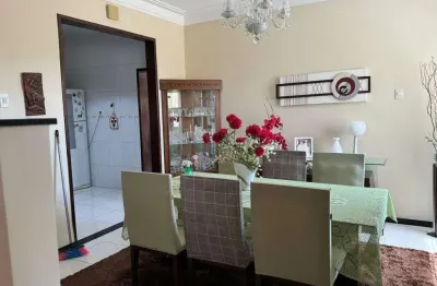 Casa com 4 quartos à venda na Rua Moreira Guimarães, 69, Dezoito do Forte, Aracaju