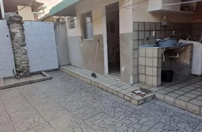 Casa em condomínio fechado com 4 quartos à venda na Rua Emília Ricardo de Lima, Serraria, Maceió
