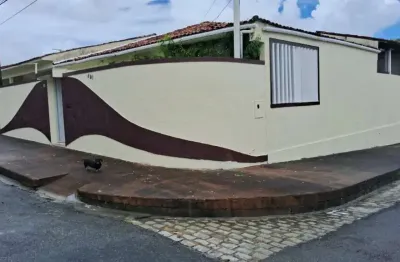 Casa com 3 quartos à venda na Rua João Correia de Araújo, 220, Gruta de Lourdes, Maceió