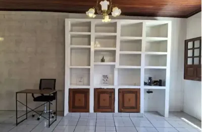 Casa com 3 quartos à venda na Rua Cabo Sylvio de Oliveira Cruz, 32, Atalaia, Aracaju