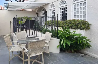 Casa com 3 quartos à venda na Rua Álvaro de Brito, 200, Treze de Julho, Aracaju