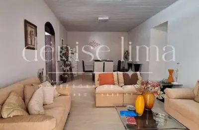 Casa com 3 quartos à venda na Rua Jordão de Oliveira, 56, Atalaia, Aracaju