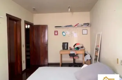 Casa com 5 quartos à venda na Rua A, 1, Jardim Vitória, Itabuna