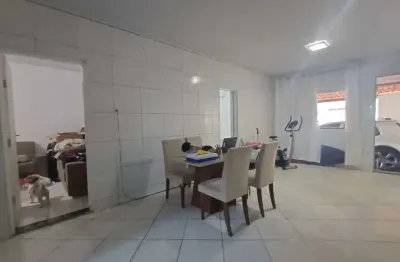 Casa com 3 quartos à venda na Rua Deputado Pedro Batalha de Gois, 221, Farolândia, Aracaju