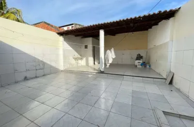 Casa com 3 quartos à venda na Rua Maria Marques, 10, Santos Dumont, Aracaju