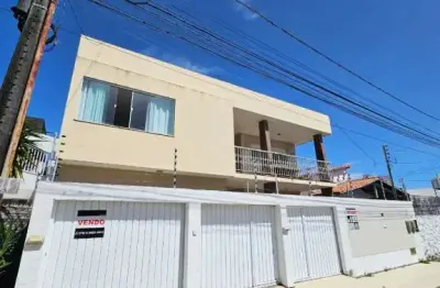Casa com 9 quartos à venda na Rua Paulo Afonso, 1, Farolândia, Aracaju