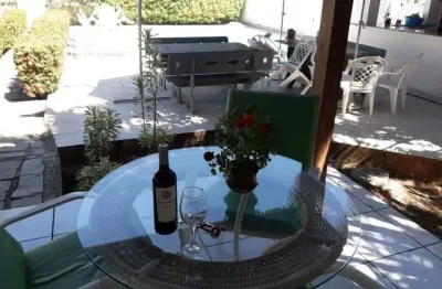 Casa à venda no casa em condomínio padrão , jardim do jockey , lauro de freitas, ba