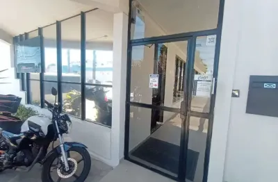 Sala comercial para alugar na Rua Tereza de Azevedo, Farol, Maceió