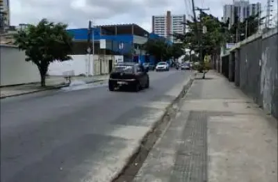 Casa com 2 quartos à venda na Rua Odorico Mendes, 1, Campo Grande, Recife