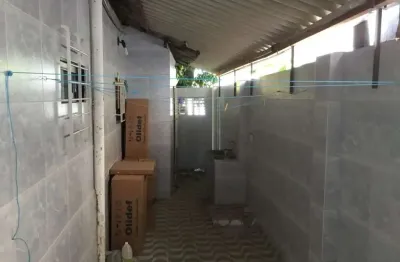 Casa com 3 quartos para alugar na Rua Doutor Alberto Wanderley, 420, Cajueiro, Recife
