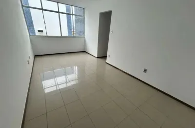 Apartamento com 3 quartos à venda na Rua Reitor Macedo Costa, Itaigara, Salvador