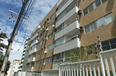 Apartamento para locação no edificio papa sérgio iv, costa azul, salvador, ba