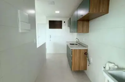 Apartamento com 3 quartos para alugar na Rua Celio Regueira, Várzea, Recife