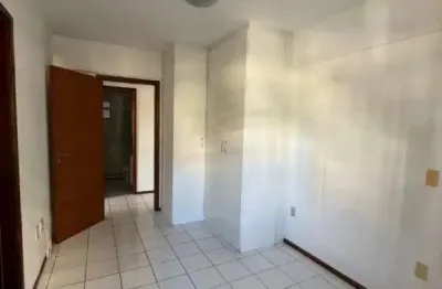 Apartamento à venda no edif deseree, ponta verde, maceió, al