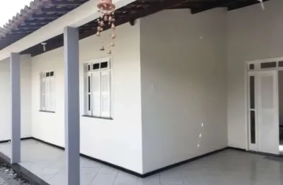 Casa com 3 quartos à venda na Avenida Luciano Monteiro Sobral, 17, Luzia, Aracaju