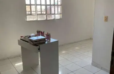 Casa com 3 quartos para alugar na Rua E, 1000, Jacintinho, Maceió