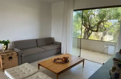 Casa em condomínio fechado com 5 quartos à venda na Avenida Guaricema, Guarajuba, Camaçari