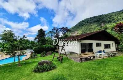 Casa com 5 dormitórios à venda, 266 m² por r$ 995.000,00 - granja guarani - teresópolis/rj