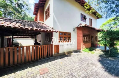 Casa com 3 dormitórios à venda, 155 m² por r$ 690.000,00 - quebra frascos - teresópolis/rj