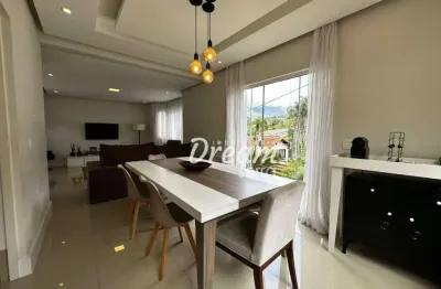 Casa com 3 quartos à venda na Rua Marquês do Sapucaí, Golfe, Teresópolis