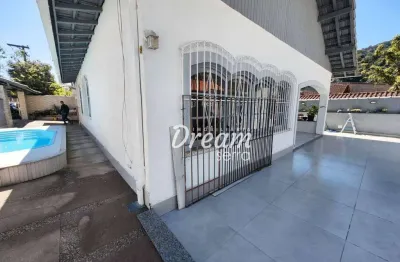 Casa com 3 quartos à venda na Rua Tupinambás, Meudon, Teresópolis