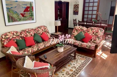 Casa com 3 dormitórios à venda, 123 m² por r$ 680.000,00 - alto - teresópolis/rj