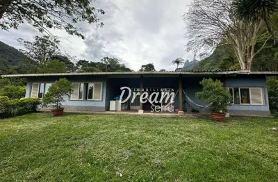 Casa com 4 dormitórios à venda, 156 m² por r$ 799.000,00 - granja guarani - teresópolis/rj