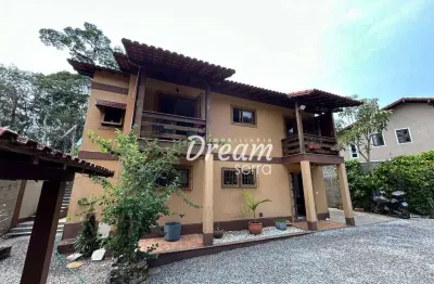 Casa com 3 dormitórios para alugar, 250 m² por r$ 5.650,00/mês - panorama - teresópolis/rj