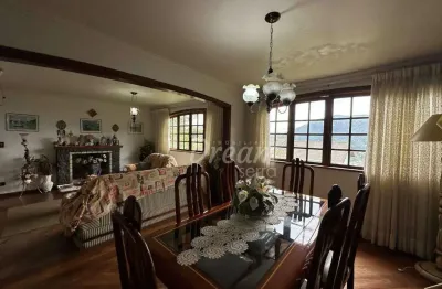 Casa com 3 dormitórios à venda, 172 m² por R$ 1.050.000,00 - Alto - Teresópolis/RJ
