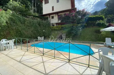 Casa com 3 dormitórios à venda, 120 m² por r$ 490.000,00 - cascata dos amores - teresópolis/rj