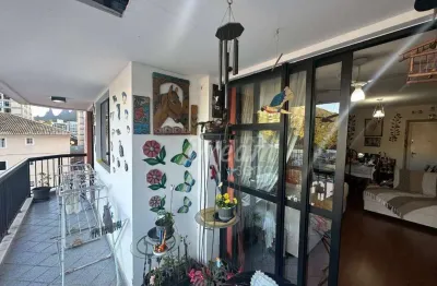 Apartamento com 2 dormitórios à venda, 79 m² por r$ 580.000,00 - várzea - teresópolis/rj