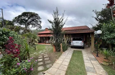 Casa com 4 dormitórios à venda, 173 m² por r$ 1.254.000,00 - barra do imbuí - teresópolis/rj