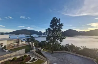 Casa com 2 dormitórios à venda, 130 m² por r$ 650.000,00 - albuquerque - teresópolis/rj
