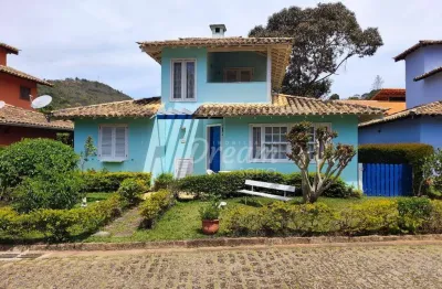 Casa com 3 dormitórios à venda, 98 m² por r$ 570.000,00 - albuquerque - teresópolis/rj
