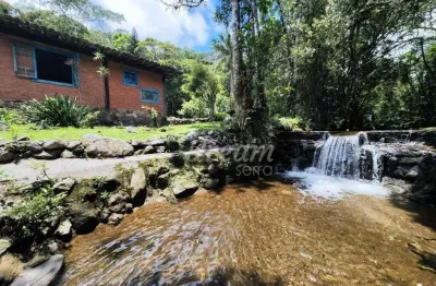 Casa com 4 dormitórios à venda, 400 m² por r$ 1.690.000,00 - albuquerque - teresópolis/rj